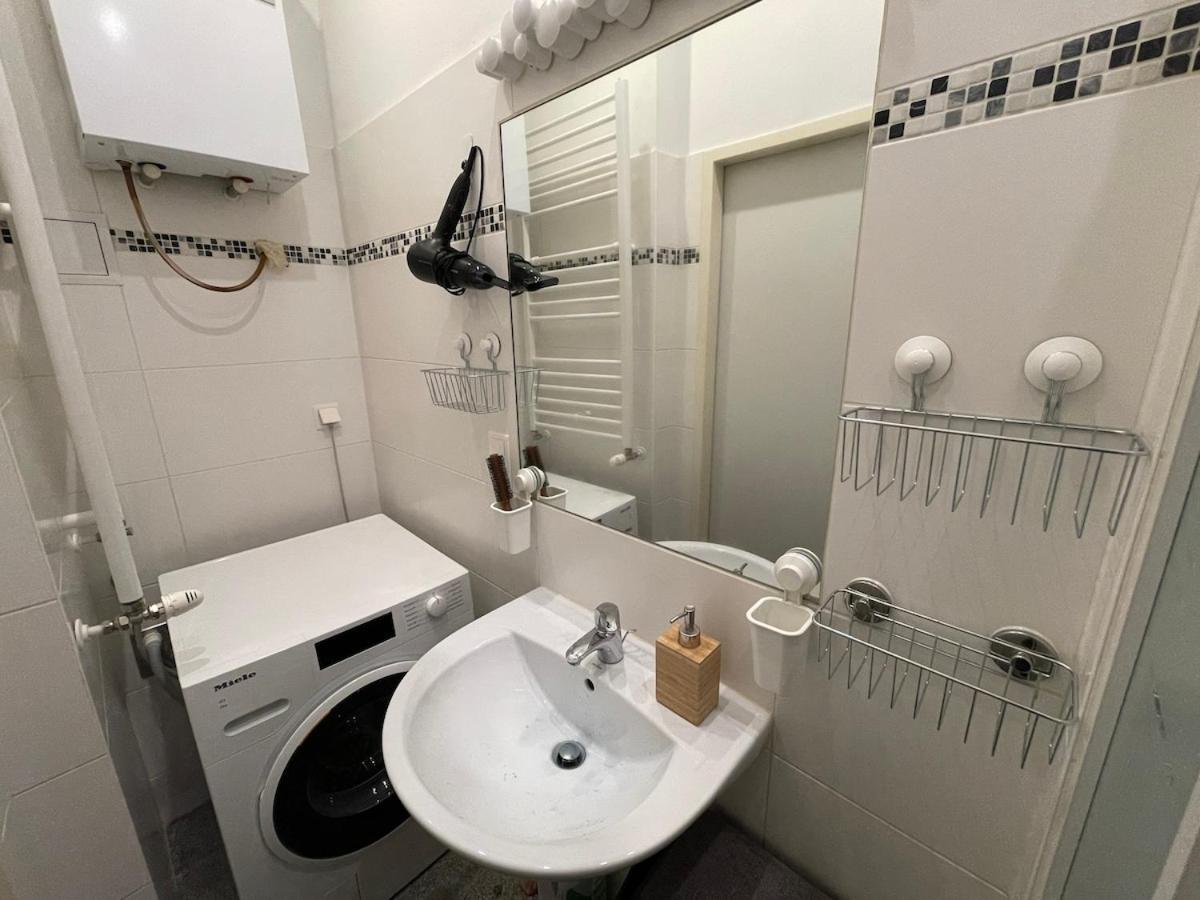 Long-term - - Charming Wien