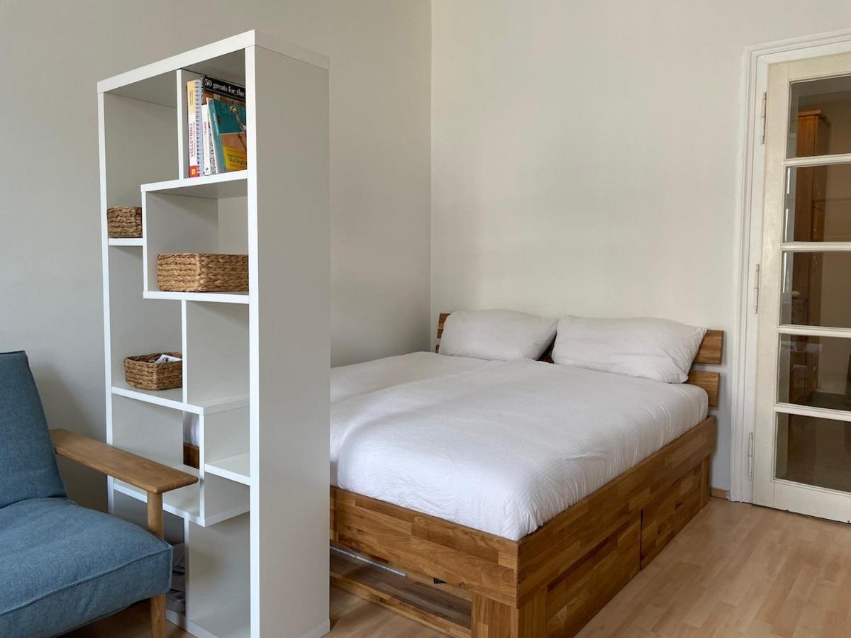 Long-term - - Charming Apartment *